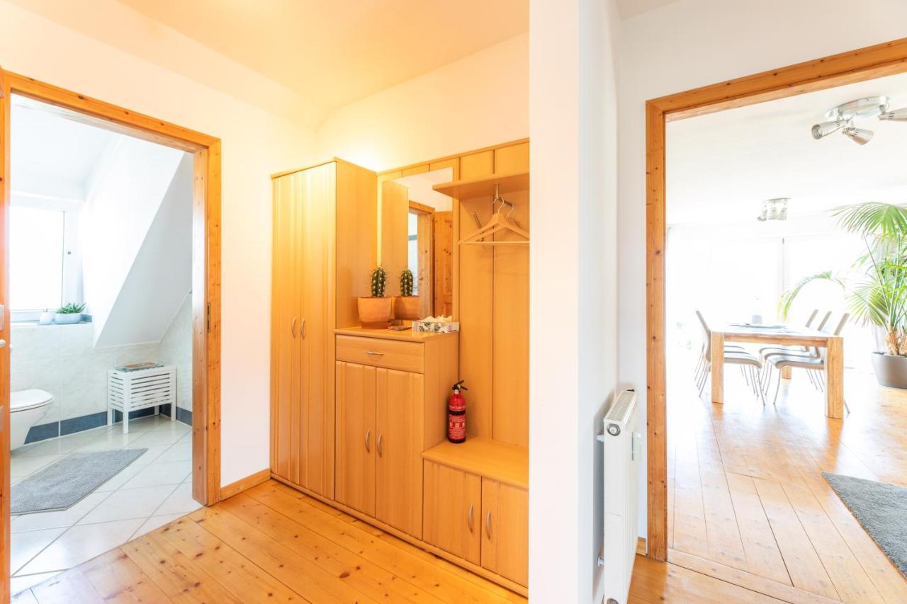 Perfekt Fuer Gruppen, Familien & Geschaeftsreisende - Naehe Bamberg & Erlangen Apartment